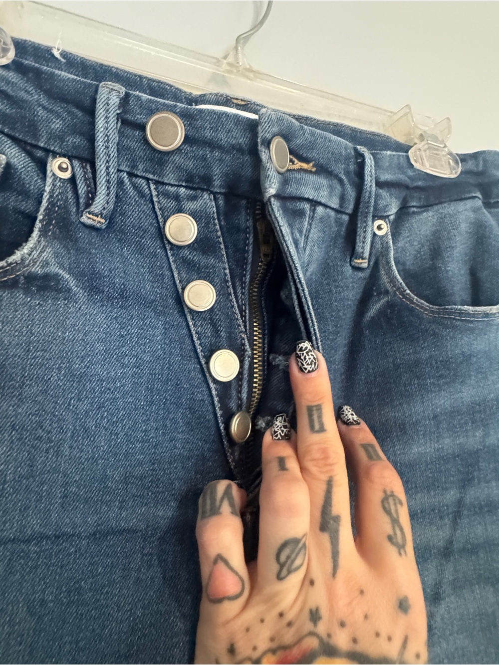 Good American Good Curves Super Compression High-Rise Skinny Jeans- 12 - Picture 4 of 8